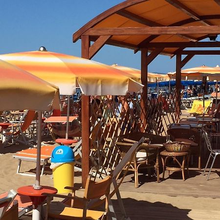 פולוניקה Hotel Lido מראה חיצוני תמונה