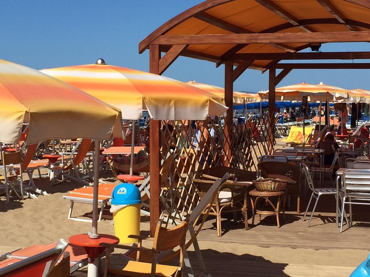 פולוניקה Hotel Lido מראה חיצוני תמונה