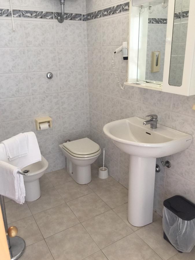 פולוניקה Hotel Lido מראה חיצוני תמונה